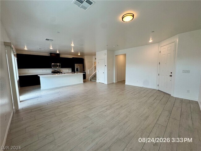 Foto del edificio - 859 Nova Heights St
