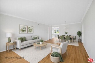 Building Photo - 1308 Havenhurst Dr