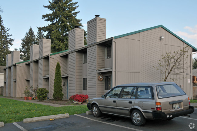 Building Photo - Durham Estates Townhomes