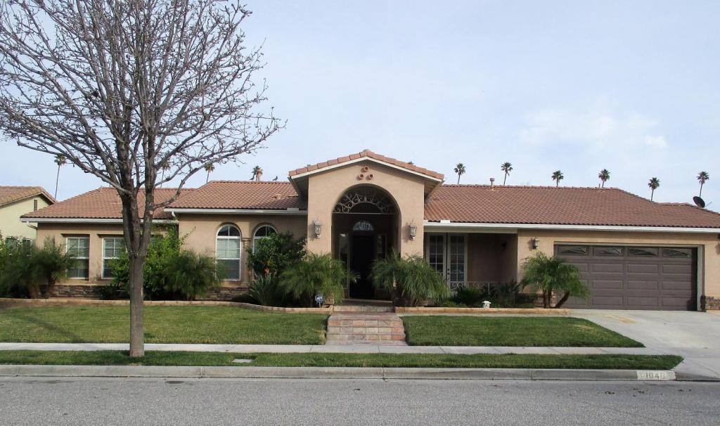 1048 Blessing Way House Rental in Hemet, CA