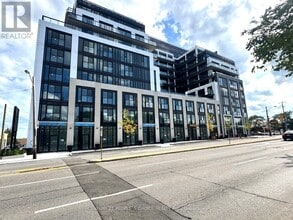 Building Photo - 801-801 The Queensway