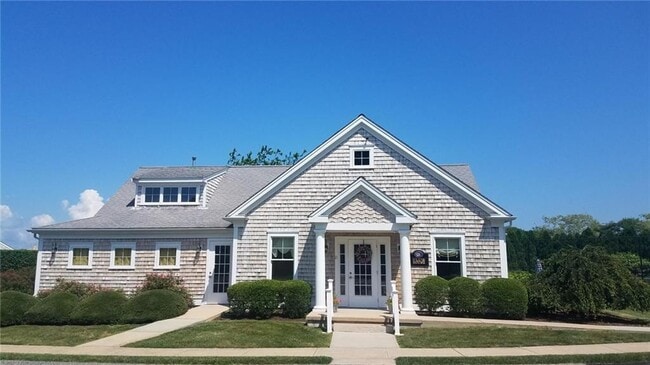 Building Photo - 27 Sanderling Way
