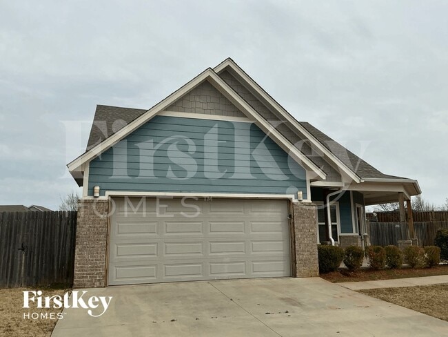 Building Photo - 601 NW 179th Cir