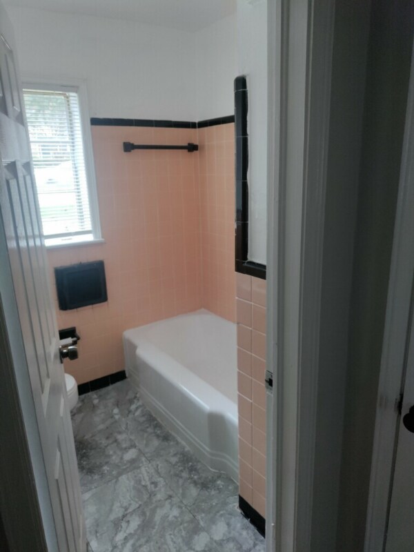 Foto del edificio - 24 Covington Hwy