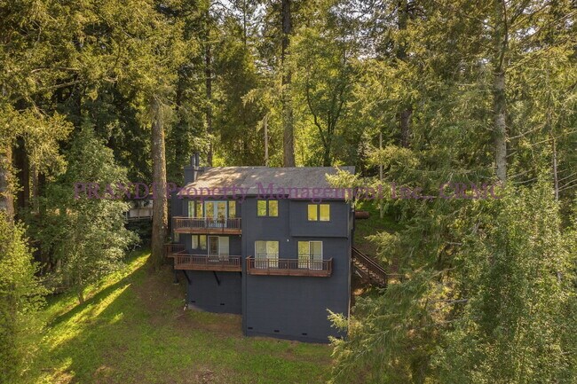 Foto del edificio - Woodacre Retreat Like Home with Views and ...