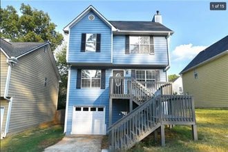 Building Photo - 2707 Sanibel Ln SE