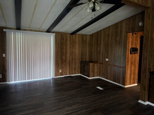 Foto del edificio - 3392 Cupelo Rd