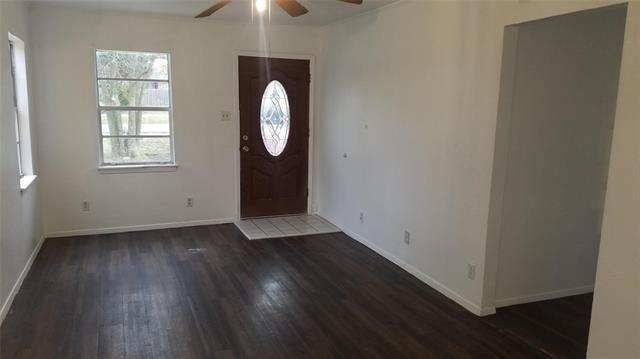 Foto del edificio - 1315 Cedardale Rd