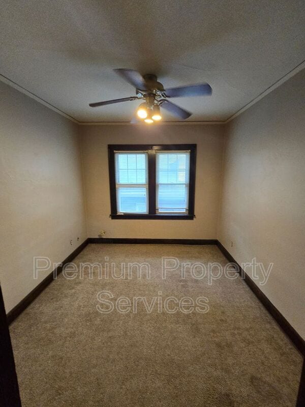Foto del edificio - 2321 Broadway