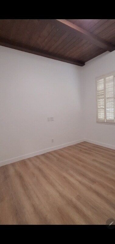 Foto del edificio - 17365 Parthenia St