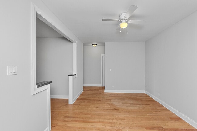 Building Photo - 3720.5 N Pine Grove Ave
