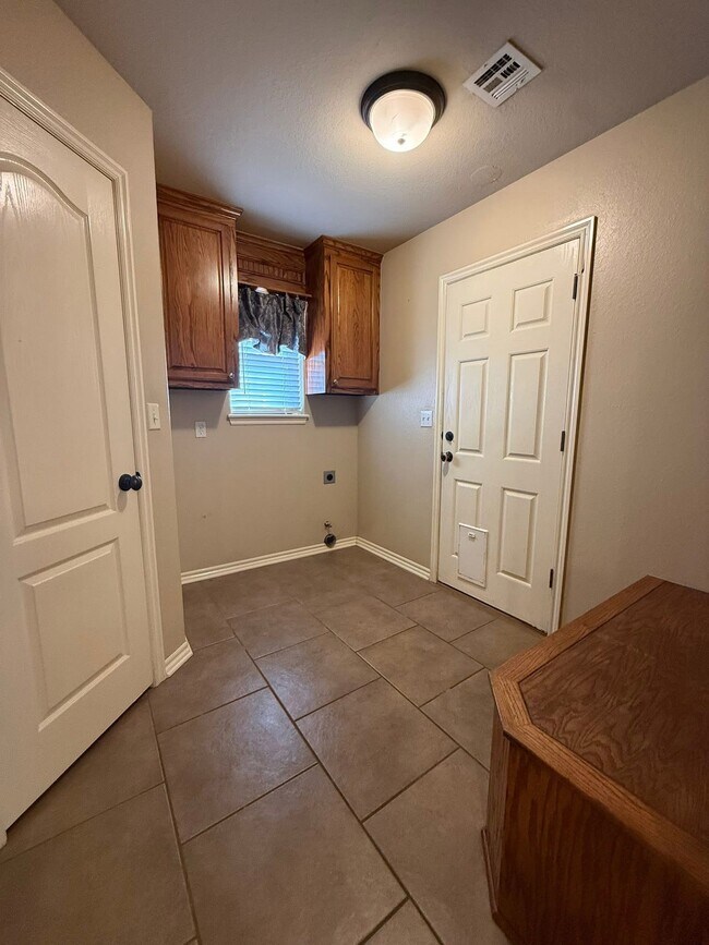 Foto del edificio - 13167 E 131st St N