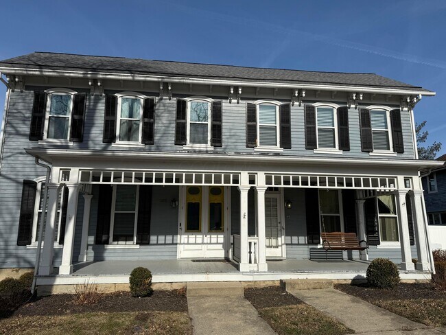 Foto del edificio - 160 1/2 W Mound St