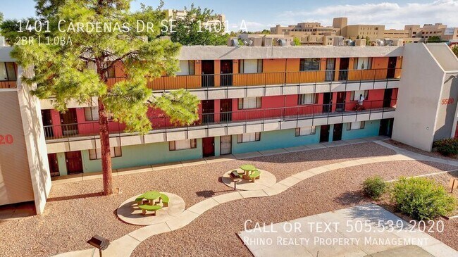 Foto del edificio - 1401 Cardenas Dr SE