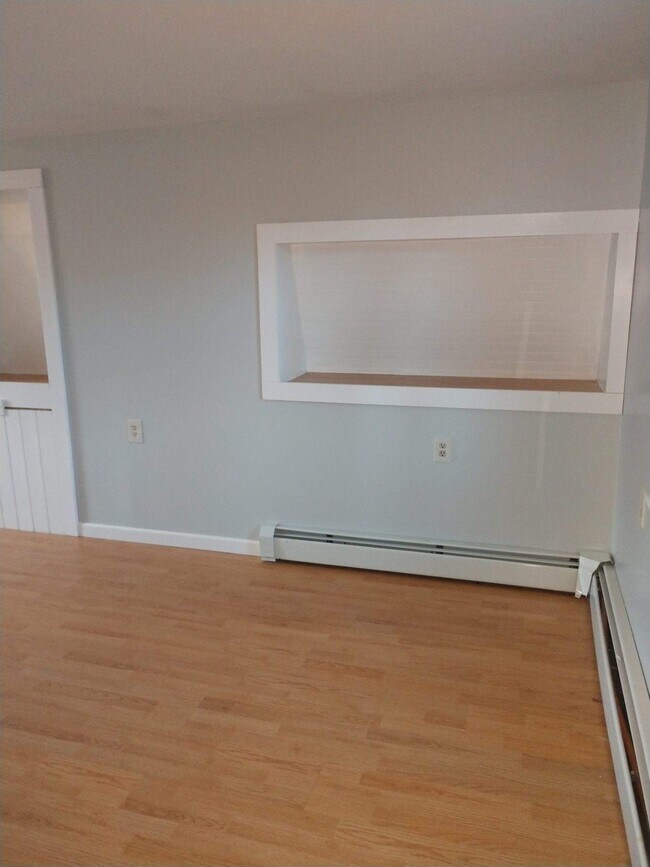 Building Photo - 234 Wilson St