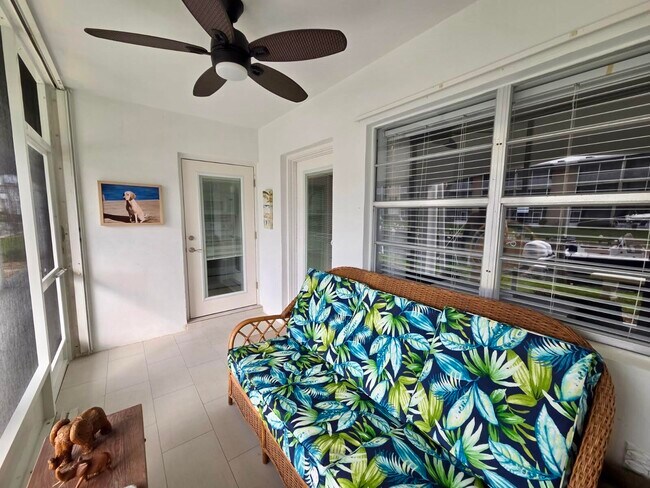 Foto del edificio - 110 Shore Ct