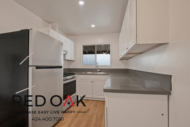 Foto del edificio - Luminous and Welcoming One Bedroom with Ga...