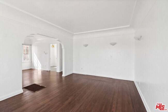 Foto del edificio - 3815 57th St