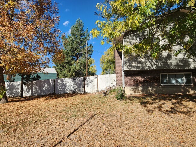Foto del edificio - 3610 Indian Pipe Cir