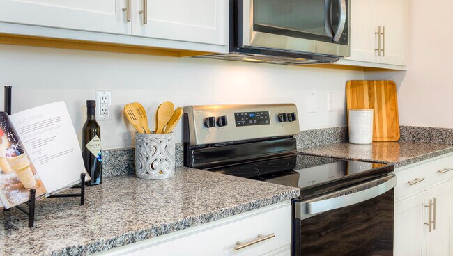 Building Photo - 5629 Harrison Trace Dr
