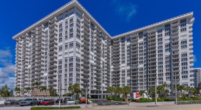 Building Photo - 405 N Ocean Blvd