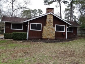 Building Photo - 160 Custers Ct