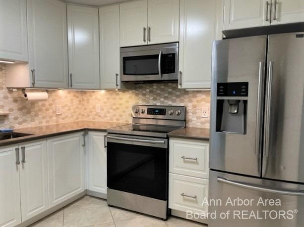 Building Photo - 671 Liberty Pointe Dr