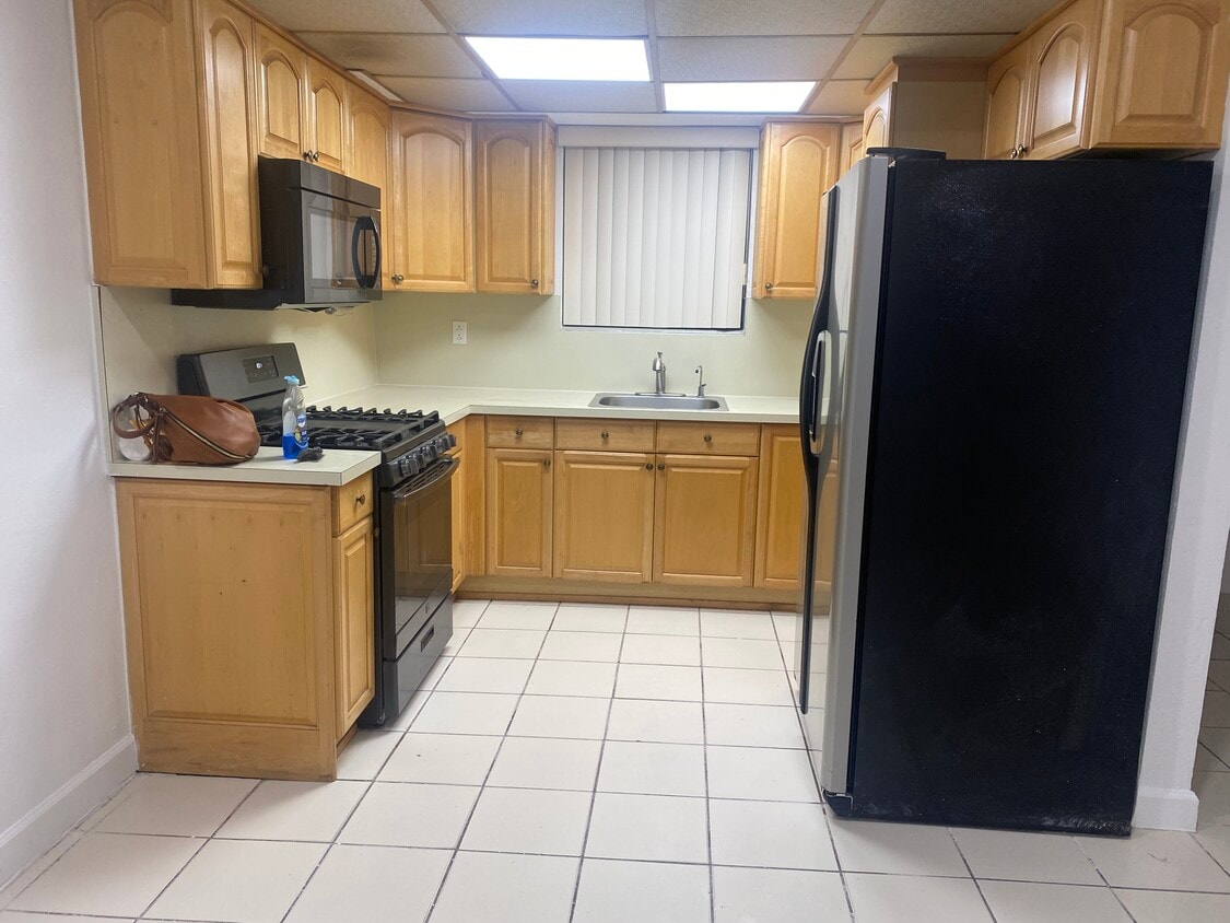 334 W 18th St, Hialeah, FL 33010 House Rental in Hialeah, FL