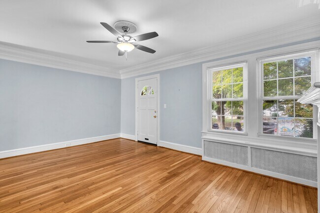 Foto del edificio - 1711 37th St NW
