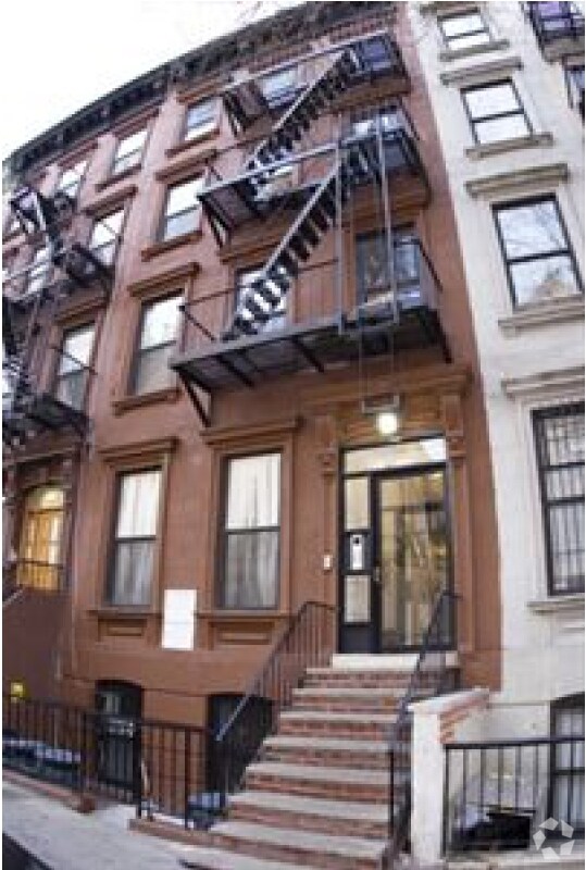 Building Photo - 116 E 117th St