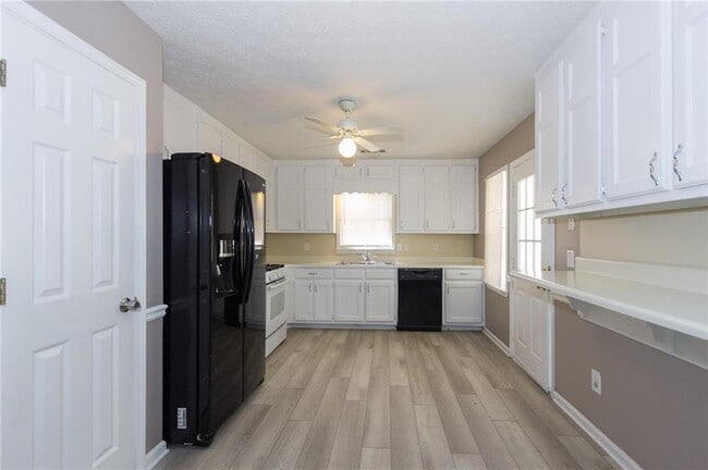 Building Photo - 4291 Fiddlers Bend