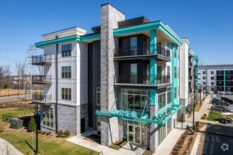 Building Photo - Lumeo at Tryon Park