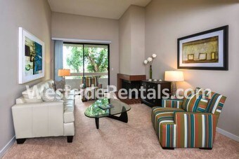 Foto principal - 7810 Topanga Canyon Blvd