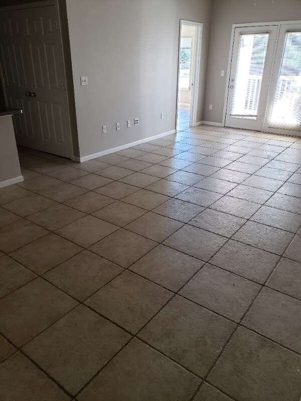 Foto del edificio - 2200 Classen Blvd