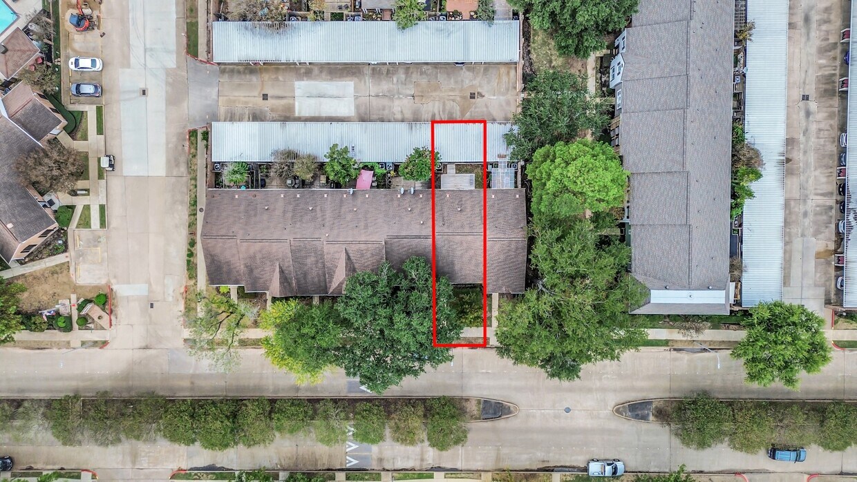 Foto del edificio - 1365 Country Pl Dr