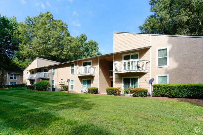 The Chimneys Apartments Charlotte, NC