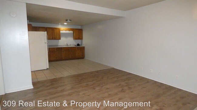Building Photo - 156 Maywood Avenue