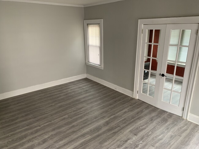 Living Room/Family Room - 8831 80th St