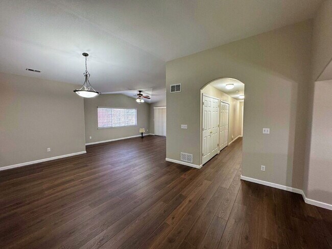 Foto del edificio - 9816 W Freiburg Dr