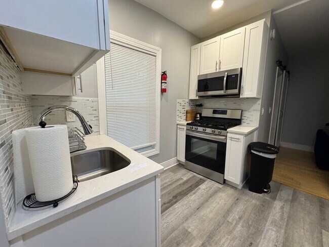 Foto del edificio - 302 Copeland St