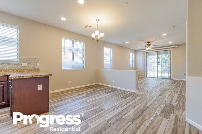 Building Photo - 3049 S Sailors Way
