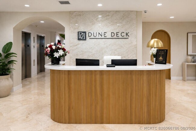 Foto del edificio - 3610 S Ocean Blvd