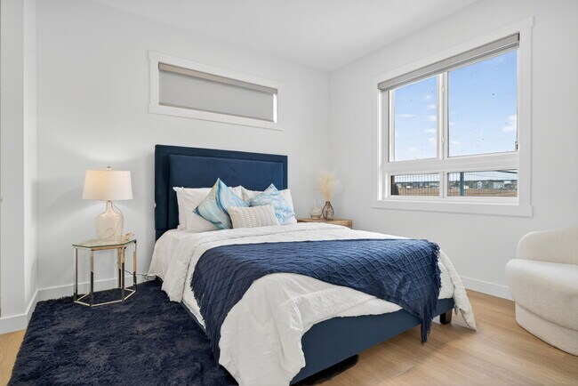 Photo du bâtiment - 2910 66 St SW