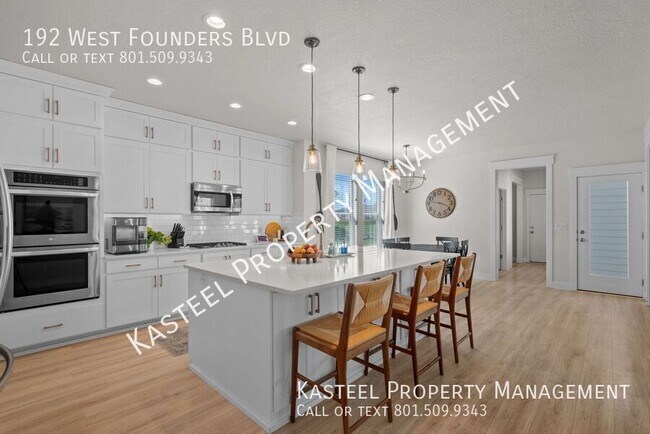 Foto del edificio - 192 Founders Blvd