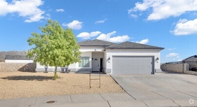 Building Photo - 657 Bariloche Dr