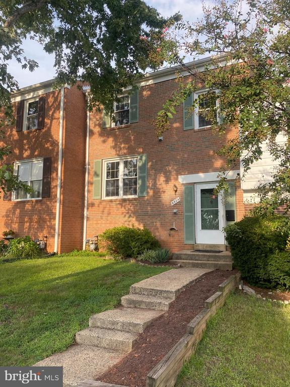 Building Photo - 9524 Covington Pl