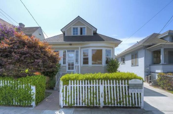 Primary Photo - 4 bedroom in San Mateo CA 94401