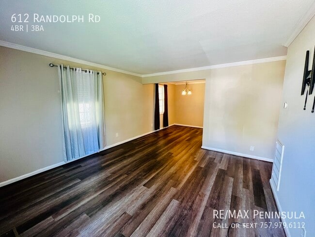 Foto del edificio - 612 Randolph Rd