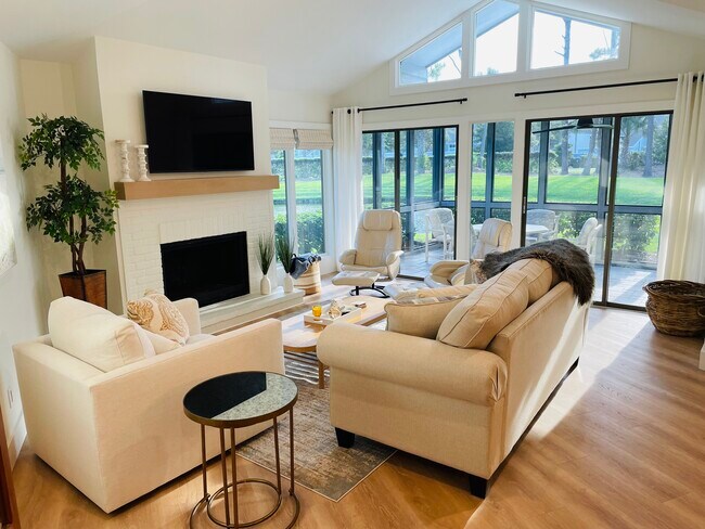 Building Photo - 304 Quail Pointe Dr