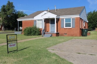 Building Photo - 803 N Key Blvd